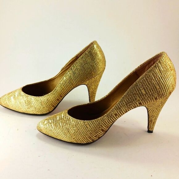 Pierre Dumas Designer Collection 3" Stiletto Point Toe Womans 7.5 Metallic Gold. - Picture 11 of 14